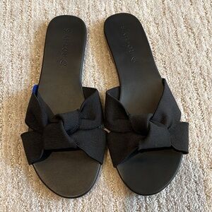 ROTHY’S The Knot Slip On Sandals